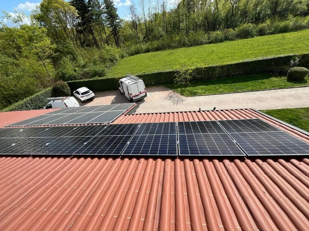 Impianto fotovoltaico realizzato a Vergiate (VA)