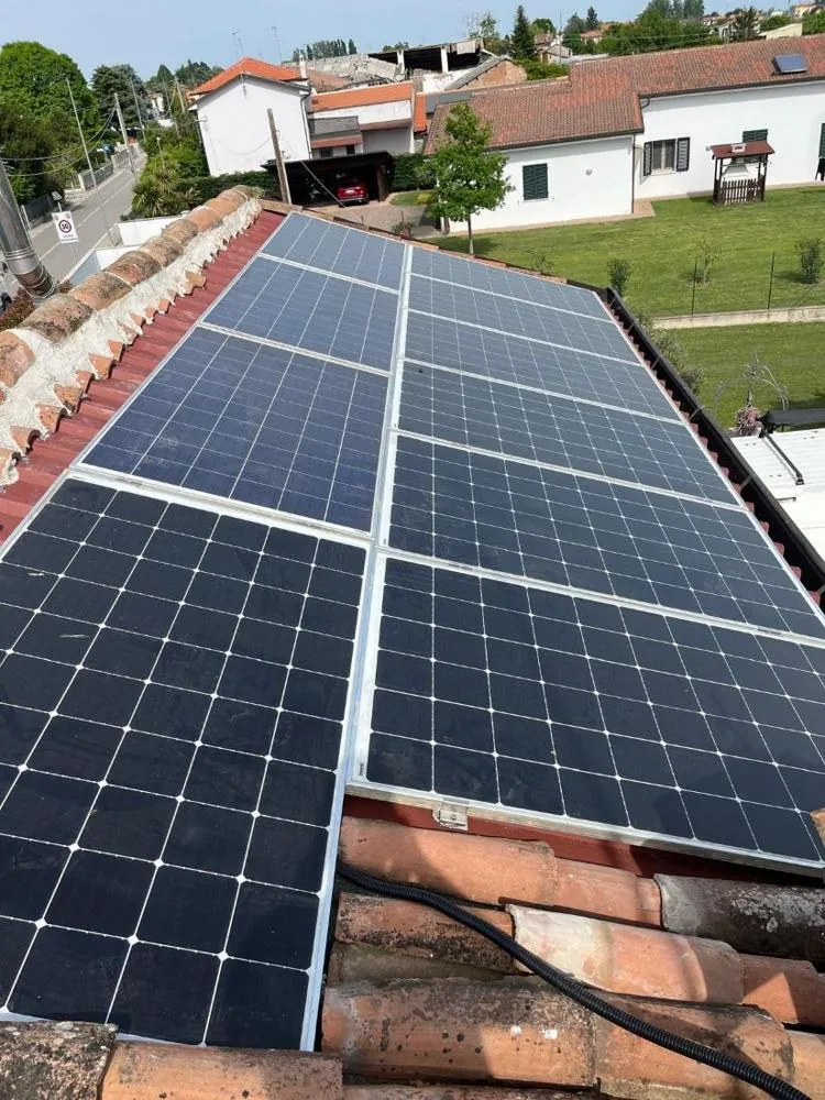 Impianto fotovoltaico realizzato a Ferrara (FE)